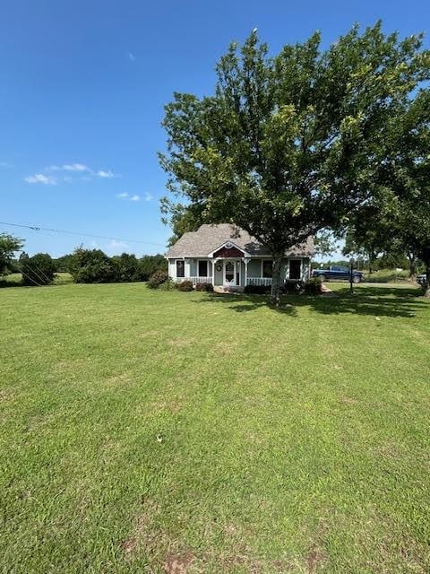 5500 Vz County Road 3415, Wills Point, TX 75169 - view of front facade with a front lawn