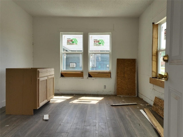 1428 Texas St, Vernon, TX 76384 - spare room featuring hardwood / wood-style floors