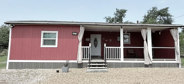 447 Masthead, Gun Barrel City, TX 75156 - manufactured / mobile home with a porch