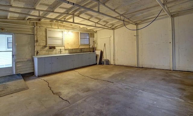 800 SE 16th St, Mineral Wells, TX 76067 - view of garage