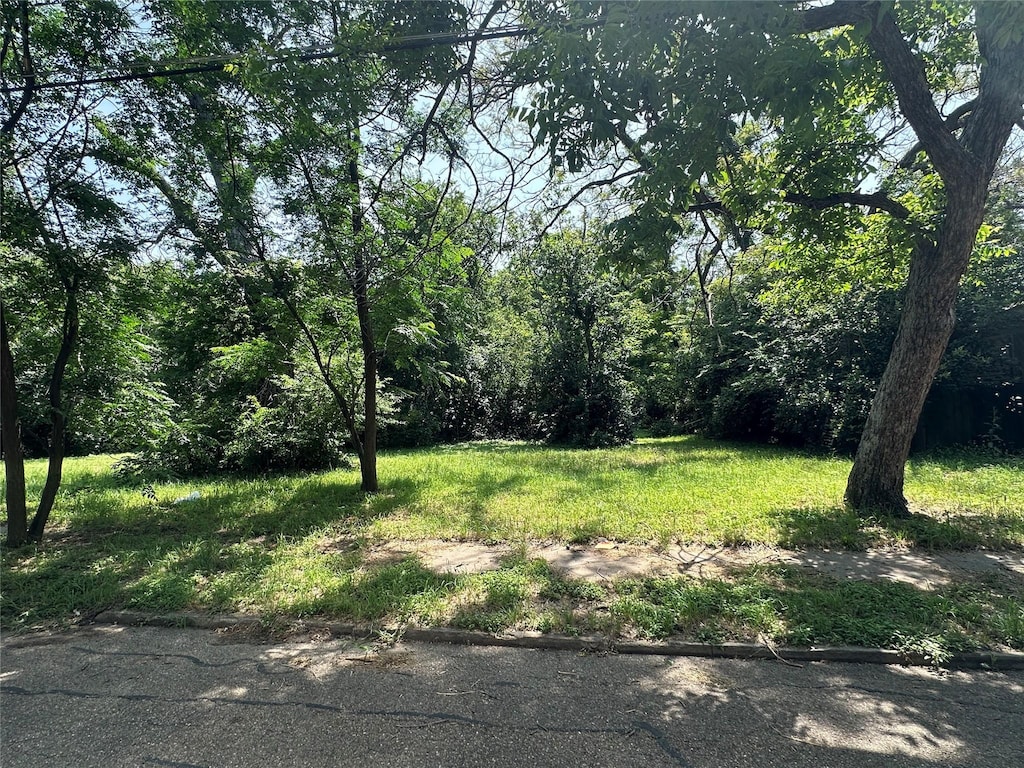 1604 N 9th St, Waco, TX 76707