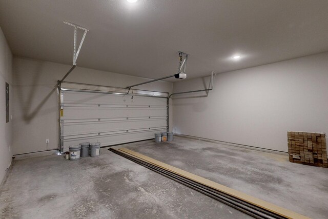 1804 Summer Aura, Mesquite, TX 75181 - garage featuring a garage door opener