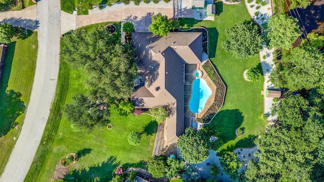 1345 Meadow Gln, Southlake, TX 76092 - bird's eye view of a pool