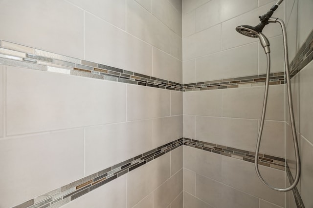 975 Stampede Dr, Frisco, TX 75036 - bathroom view of tiled shower