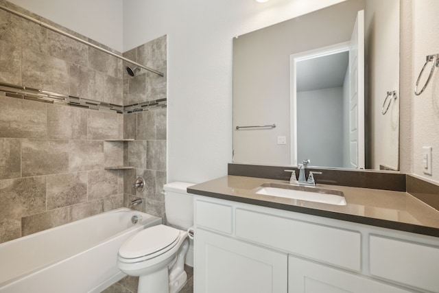 975 Stampede Dr, Frisco, TX 75036 - bathroom with toilet, vanity, and shower / tub combination