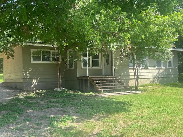 143 Brookshire Ave, Azle, TX 76020 - view of front facade featuring a front lawn