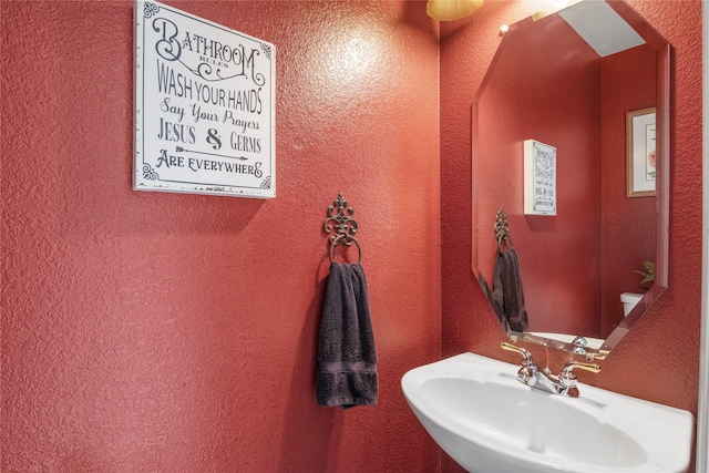 4425 Maple Shade Ave, Sachse, TX 75048 - bathroom with a sink