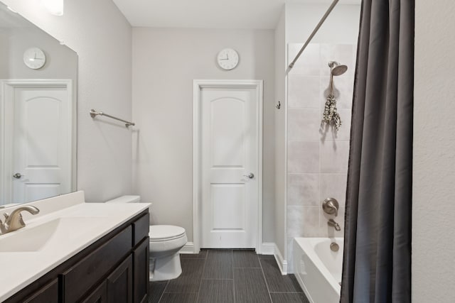 925 Glen Lake Dr, Southlake, TX 76092 - full bathroom with vanity and shower / bath combo