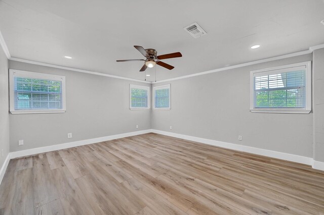 1229 Kiowa Dr E, Lake Kiowa, TX 76240 - unfurnished room featuring crown molding, ceiling fan, healthy amount of natural light, light wood-style floors, and recessed lighting