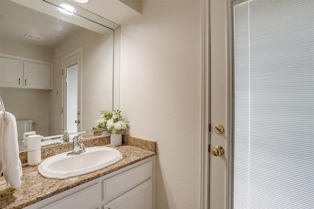 8921 Crest Ridge Dr, Fort Worth, TX 76179 - bathroom featuring vanity