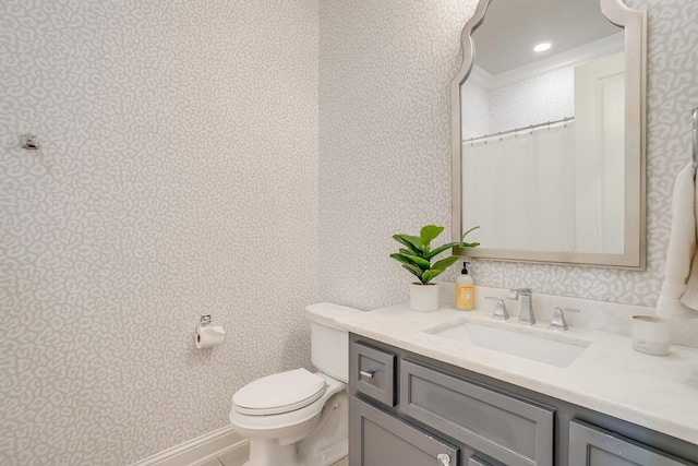 604 Rockfall Way, Aledo, TX 76008 - full bathroom featuring wallpapered walls, vanity, and toilet