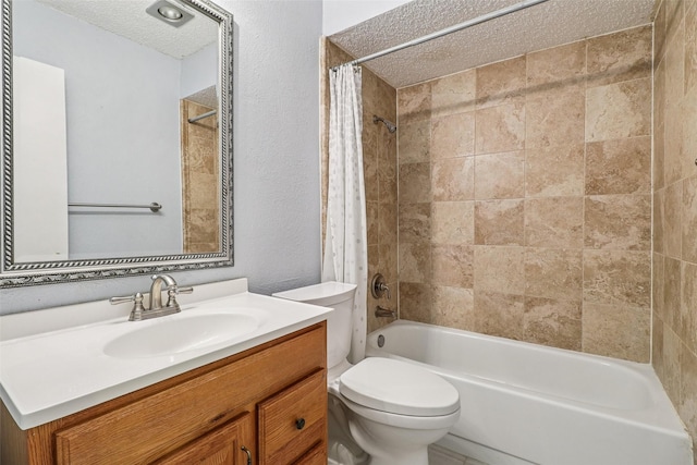 2622 Briar Hill Dr, Carrollton, TX 75007 - bathroom with a textured ceiling, toilet, vanity, and shower / bath combo