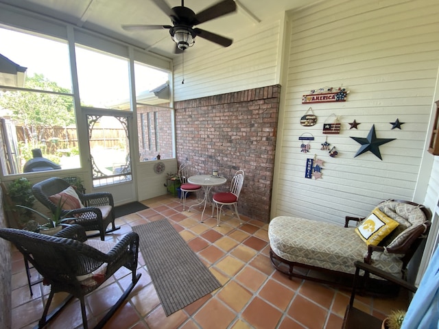 2900 Boyd St, Ennis, TX 75119 - sunroom featuring a ceiling fan