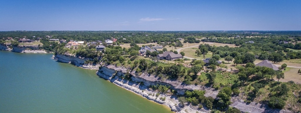 44028 Fringewood Dr, Whitney, TX 76692