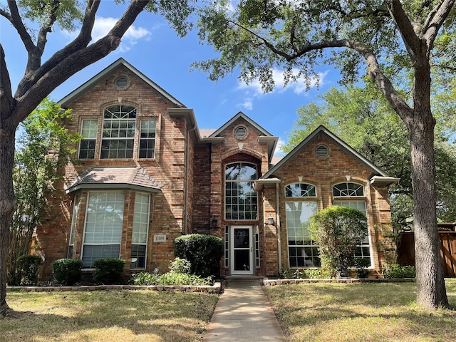 11008 Hermitage Ln, Frisco, TX 75035 - traditional home featuring brick siding