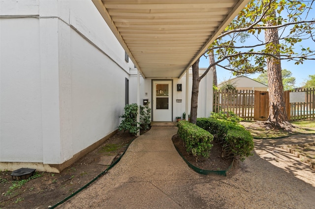 408 Hollyhill Ln, Denton, TX 76205 - view of doorway to property