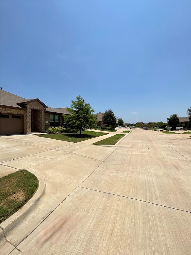 2518 Lavender Ln, Glenn Heights, TX 75154 - view of road