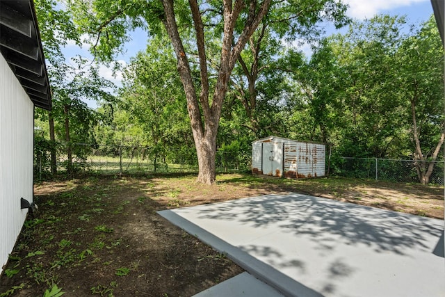 307 Soward Ave, Weatherford, TX 76086 - fenced backyard featuring a patio