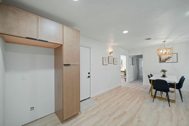 4709 Albermarle Dr, Fort Worth, TX 76132 - dining room with light wood-style floors, a chandelier, recessed lighting, and baseboards