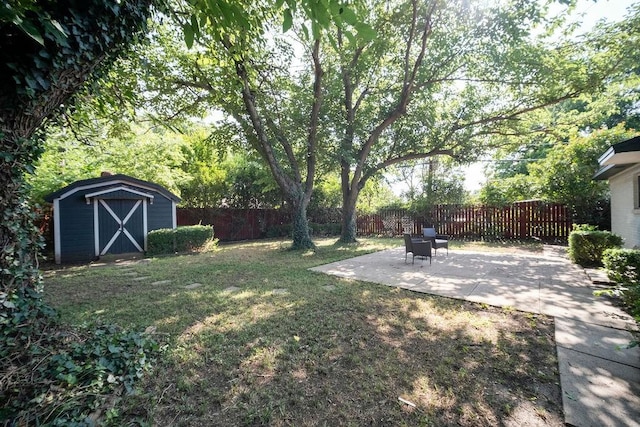 4709 Albermarle Dr, Fort Worth, TX 76132 - view of yard featuring a patio