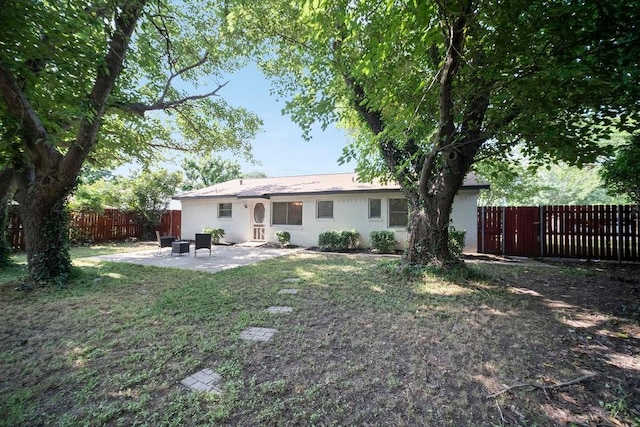 4709 Albermarle Dr, Fort Worth, TX 76132 - rear view of property featuring a patio area
