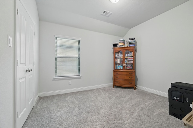 2109 Liriope Ln, Waxahachie, TX 75165 - sitting room with carpet, vaulted ceiling, and baseboards