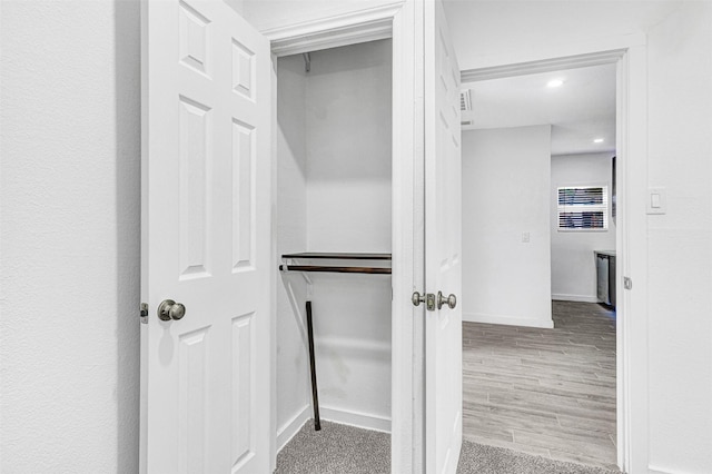 2735 Grafton Ave, Dallas, TX 75211 - view of closet