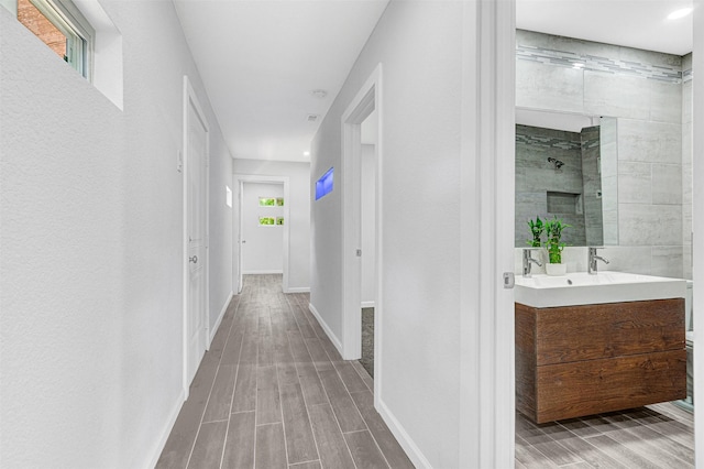 2735 Grafton Ave, Dallas, TX 75211 - hall with wood finish floors and recessed lighting