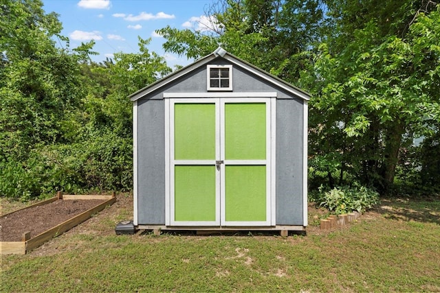 2915 Ethel Ave, Waco, TX 76707 - view of shed with a vegetable garden