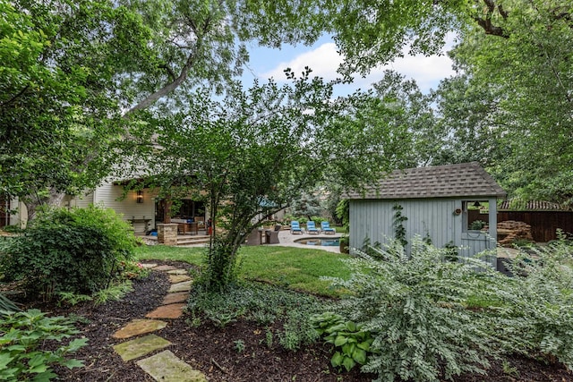 104 Crestwood Dr, Fort Worth, TX 76107 - view of yard featuring a patio and an outdoor pool