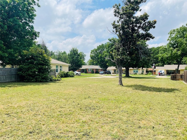 1416 Williams Dr, Garland, TX 75042