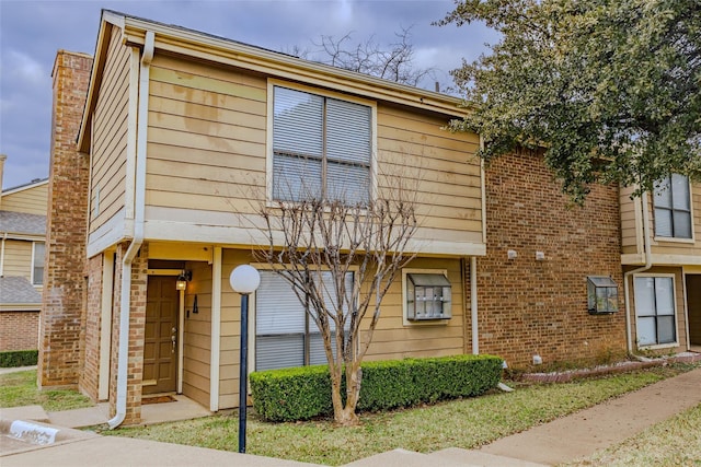 2101 Park Willow Ln Unit A, Arlington, TX 76011 - view of front of property featuring brick siding