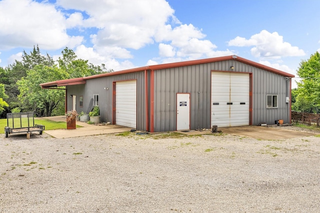 2310 N Walnut Grove Rd, Midlothian, TX 76065 - view of detached garage