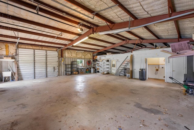 2310 N Walnut Grove Rd, Midlothian, TX 76065 - view of garage
