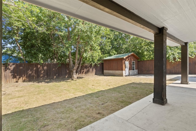 2810 Altman Dr, Irving, TX 75062 - view of yard featuring a patio and an outbuilding
