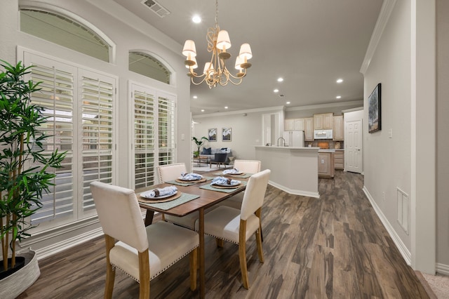 324 Lakeside Oaks Cir, Lakeside, TX 76135 - dining space featuring crown molding, recessed lighting, a chandelier, dark wood finished floors, and baseboards