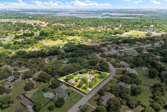 324 Lakeside Oaks Cir, Lakeside, TX 76135 - aerial overview of property's location with property boundaries highlighted, a nearby body of water, and a heavily wooded area