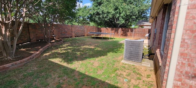 301 Crepe Myrtle Dr, Euless, TX 76039 - fenced backyard featuring a trampoline