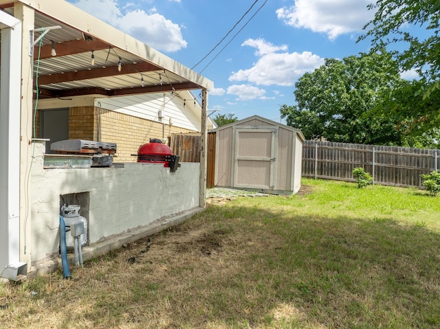 108 Mockingbird Ln, Hillsboro, TX 76645 - view of yard