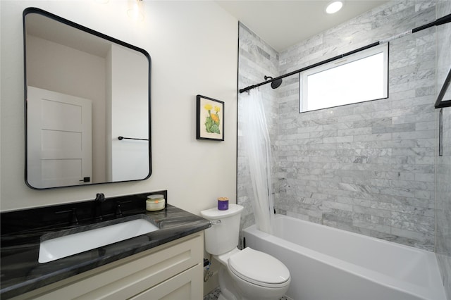 105 Shawnee Trl, Pottsboro, TX 75076 - full bathroom with vanity, toilet, and shower / tub combo
