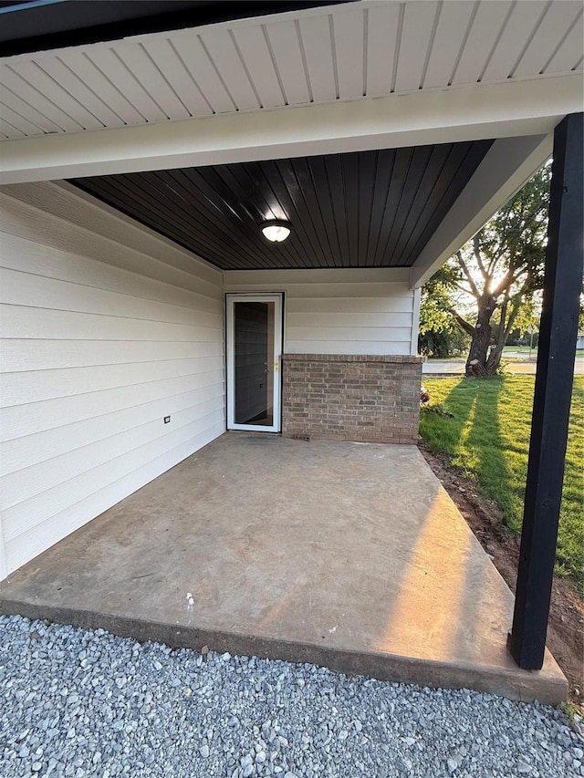 739 W Pine St, Jacksboro, TX 76458 - view of patio