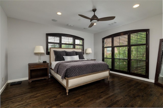 2411 N Hall St Unit 40, Dallas, TX 75204 - bedroom featuring baseboards, wood finished floors, recessed lighting, and ceiling fan