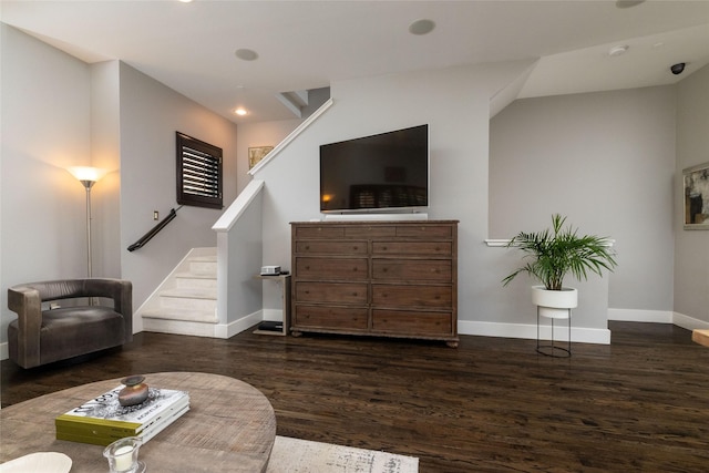 2411 N Hall St Unit 40, Dallas, TX 75204 - living room with stairway, wood finished floors, baseboards, and recessed lighting