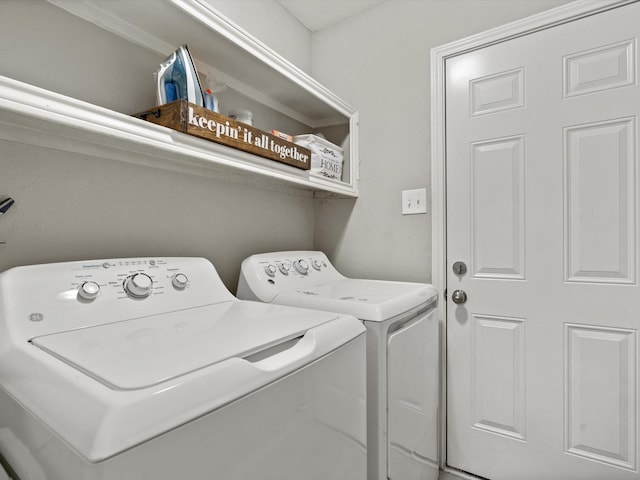 1507 Summertree Ct, Richardson, TX 75082 - laundry area featuring washing machine and dryer