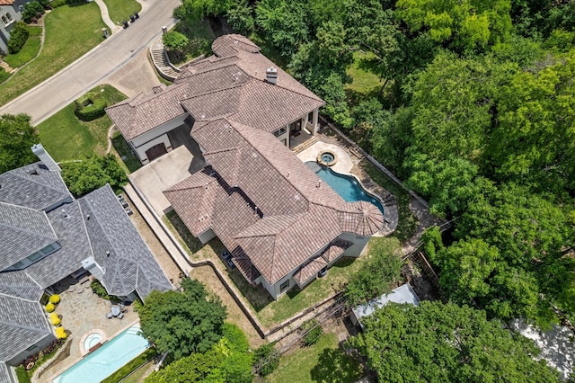1608 Rivercrest Ct, Fort Worth, TX 76107 - view of subject property featuring a pool