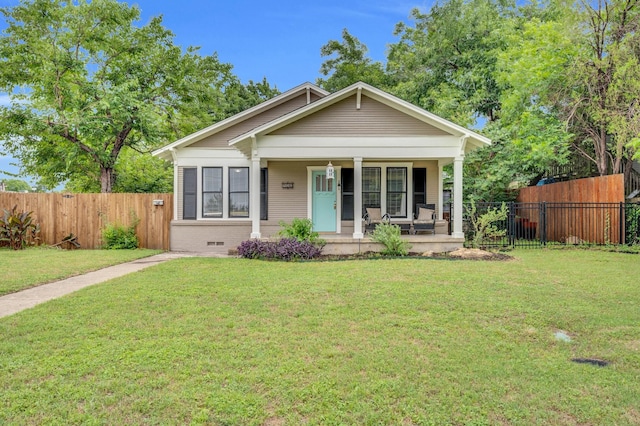 306 W Ross St, Waxahachie, TX 75165 - view of front of house featuring a porch and crawl space