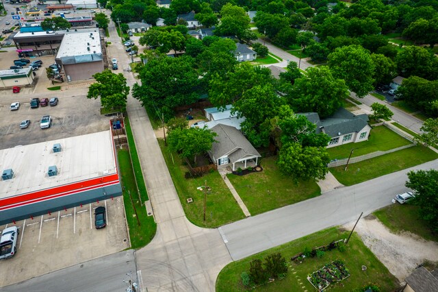 306 W Ross St, Waxahachie, TX 75165 - drone / aerial view