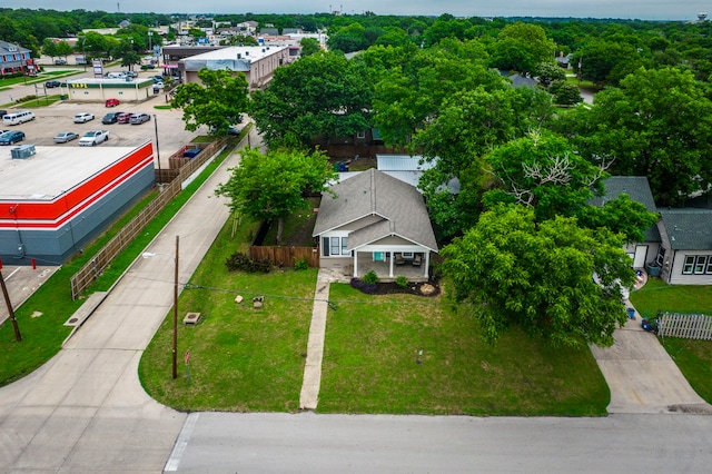 306 W Ross St, Waxahachie, TX 75165 - drone / aerial view