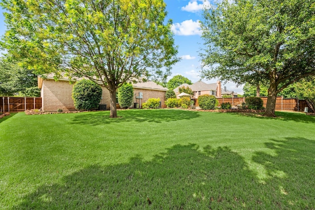 4013 Tulane St, Flower Mound, TX 75022 - view of yard