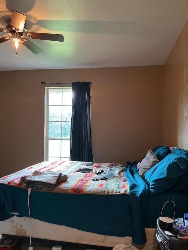 322 Farm Rd Unit 2283, Clarksville, TX 75426 - bedroom with a ceiling fan
